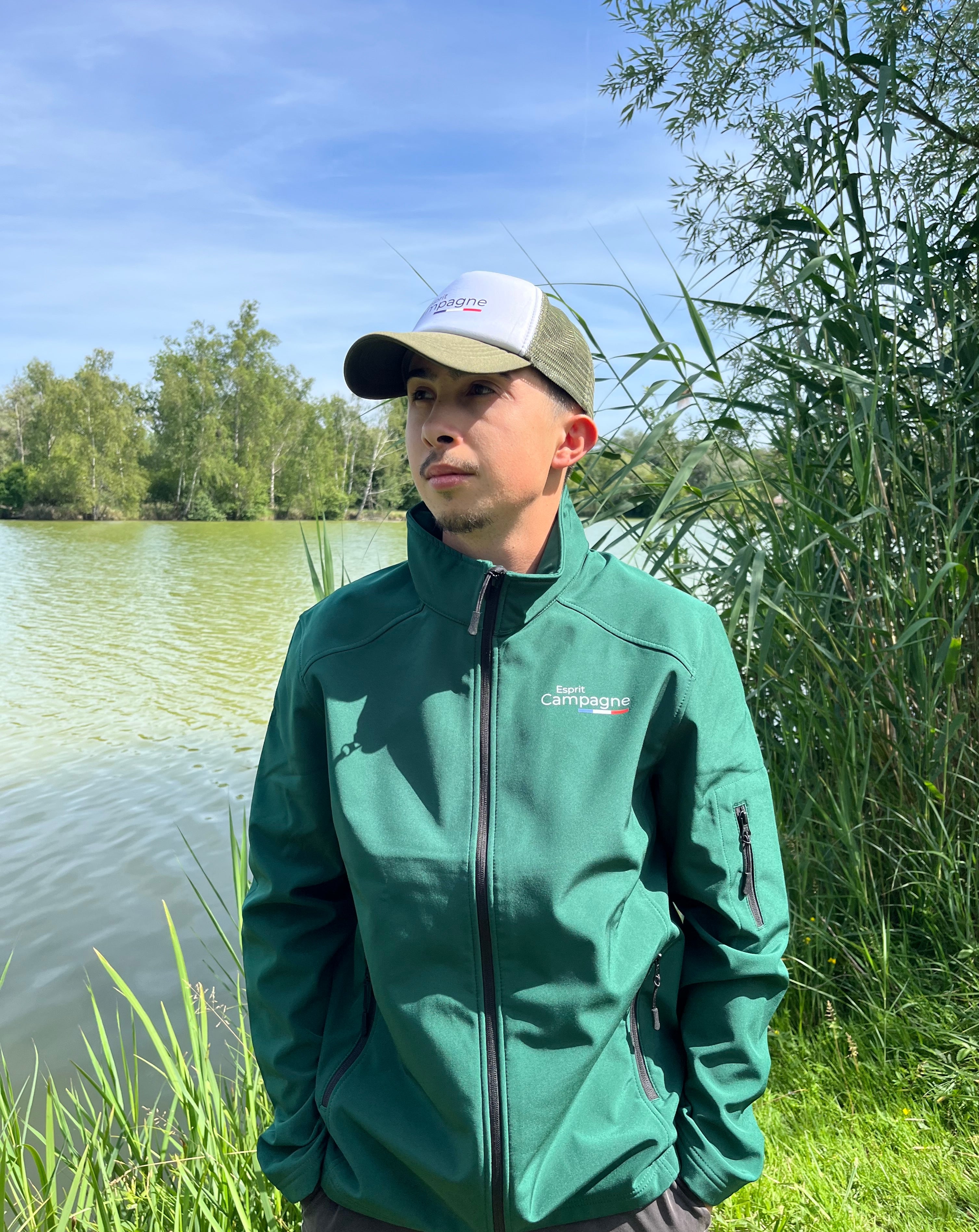 Vestes softshell vert chasse personnalisable - tête de chien et gibier